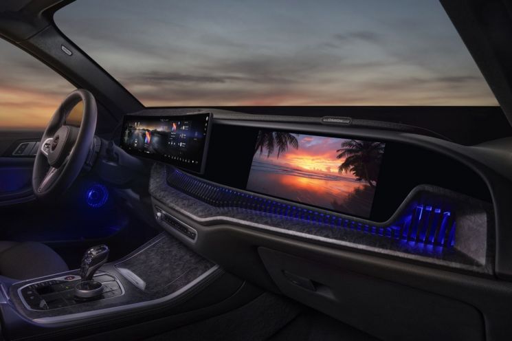 차에서도 영화 화질 영상을…하만, 車업계 최초 'HDR10 플러스' 인증 획득