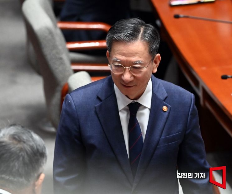 정성호 법무부 장관이 13일 국회에서 열린 예결위 전체회의에 출석하고 있다. 2025.11.13 김현민 기자