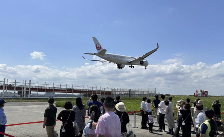 '하다하다 이런 여행, 근데 재밌네'…거짓 범벅 관광지 가고 장갑 한쪽 보고 왔어요[日요일日문화]