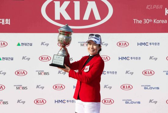 '인기 교습가' 안시현 "선수 레슨도 재밌어요"