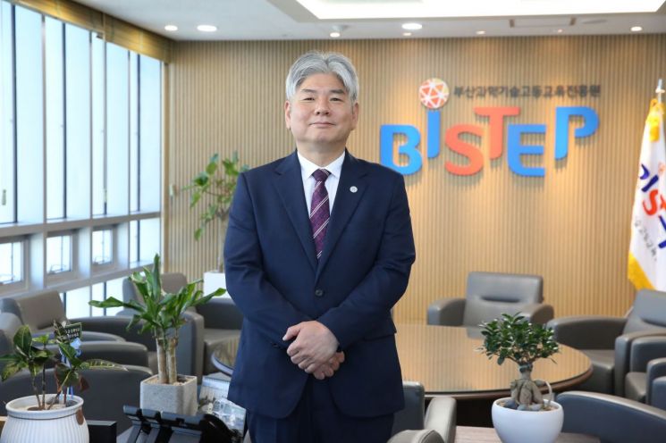 [기고] 부산 혁신, 수도권 추격형 넘어 지역 주도형으로