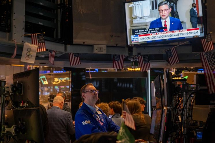 뉴욕증시, 장 초반 하락…셧다운 종료에도 '경제지표 공백' 우려