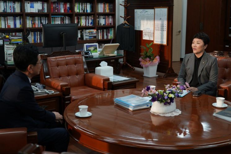 광주에 국회도서관 분원 세울 수 있을까