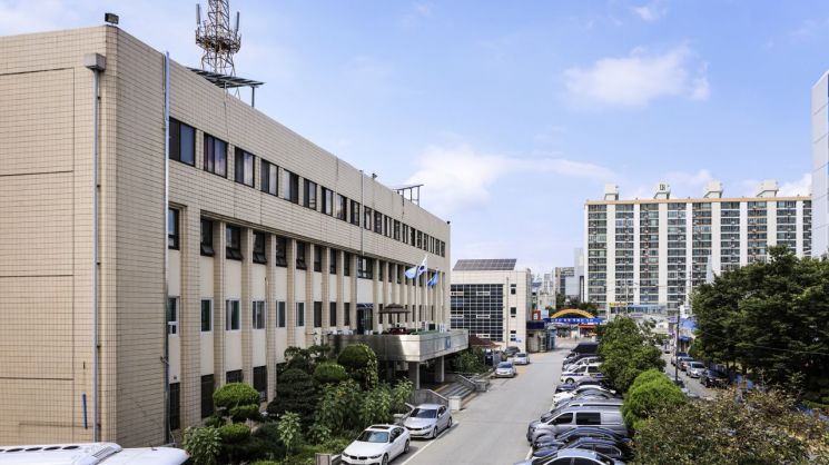 Two Members of Philippine Crime Ring Arrested for Defrauding 170 in Secondhand Transactions, Stealing 60 Million Won