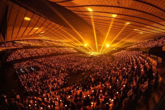 라이즈가 지난 9월 일본 도쿄돔에서 첫 월드투어 콘서트를 진행하고 있다. 사진제공=SM엔터테인먼트