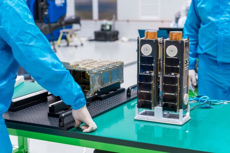 [누리호 4차 발사]추력기 없이 도킹하고, 우주에서 의약 만든다