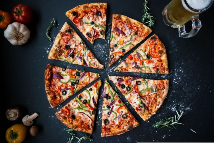 "Is Leftover Pizza Safe to Eat the Next Day?"... Even Scholars Puzzled by Surprising Results Stir Debate