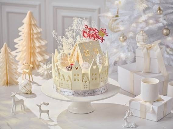 워커힐 호텔앤리조트 2025 뤼미에르 블랑슈 케이크. 워커힐