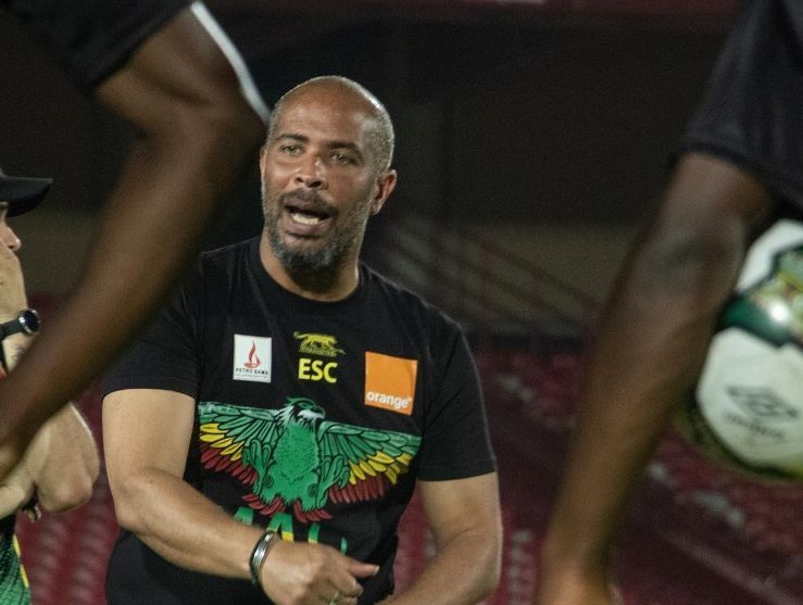 콩고민주공화국 선수들이 주술행위를 했다고 비난한 나이지리아 축구 대표팀의 에리크 셸 감독. 셸 인스타그램