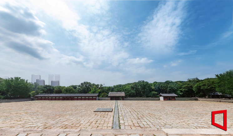 서울 종묘 정전 상월대에서 세운지구(세운4구역)를 바라본 모습. 서울시 제공