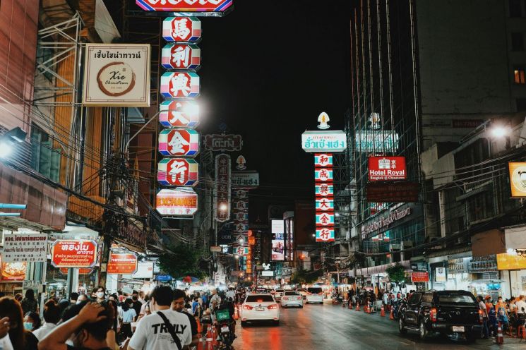 "낮술에 벌금폭탄? 다 죽어" 집단 반발…태국, 결국 없던 일로