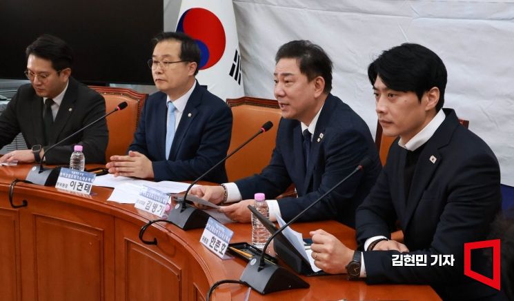 [포토] 김병기 “李 대통령 사건, 정치적 의도 짙은 조작 기소”