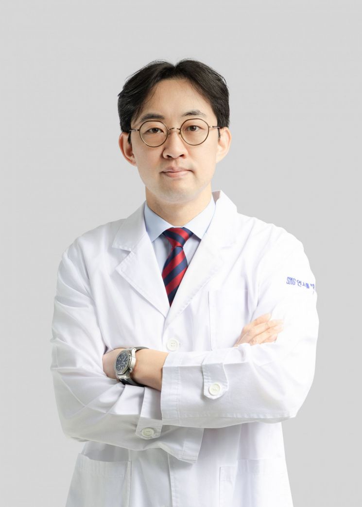 에스엠지 연세병원, 정형외과 김민규 과장.