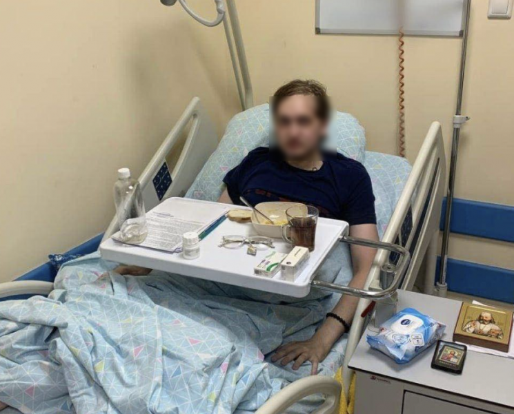 수년간 에너지음료를 과다복용해 후유증을 앓게 된 20대 러시아 남성. 페이스북