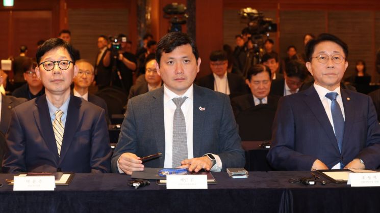 케빈 김 주한美대사대리, 북핵 수석대표와 면담…"생산적 논의"