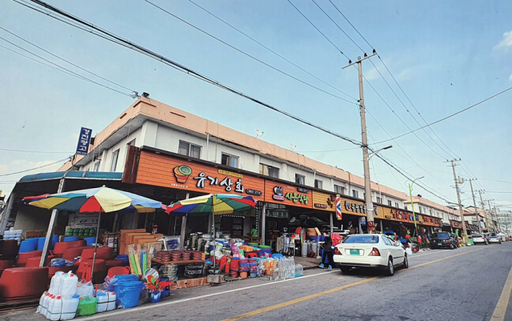 철거전의 여주 하동제일시장. 여주시 제공
