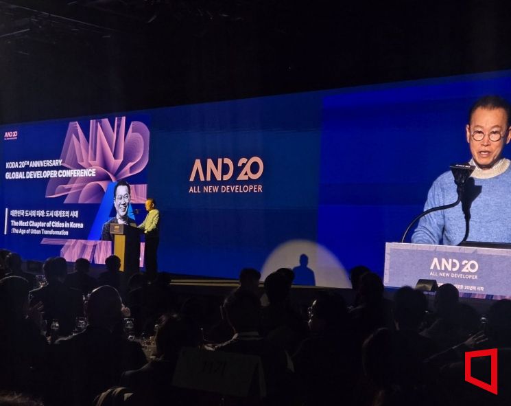 문주현이 길 닦고 김한모가 넓힌다…K디벨로퍼 '글로벌 진화'[부동산AtoZ]