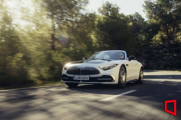 '가장 스포티한 마이바흐'…'디 올-뉴 메르세데스-마이바흐 SL' 출시