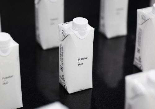 테트라팩 코리아, 폴스타 코리아와 커스텀 디자인 종이팩 생수 ‘폴스타워터’ 출시