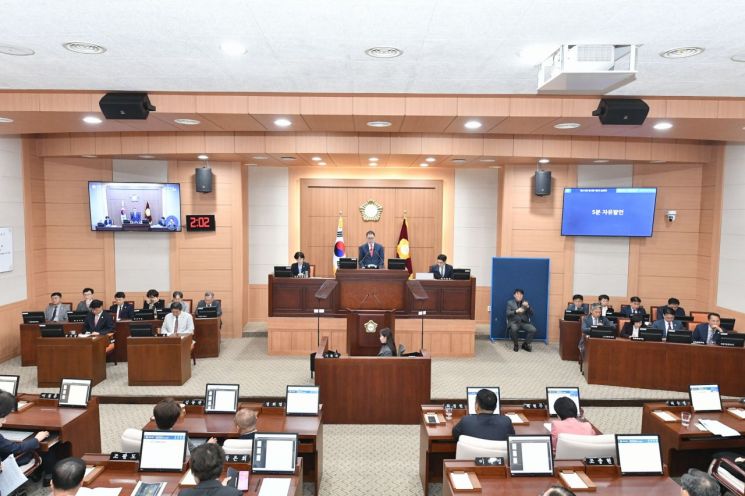 김해시의회 예결특위 구성 … 2025년 2차 추경예산·2026년 예산안 심의