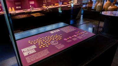 스위스 로잔의 로마박물관에서 2인조 강도가 금화를 훔쳐 달아나는 사건이 발생했다. 연합뉴스