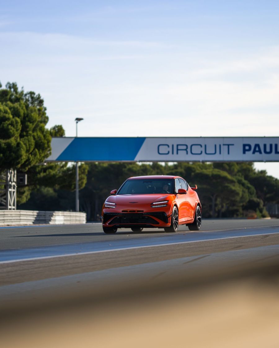 Genesis' first high-performance electric vehicle GV60 Magma is running on the Paul Ricard Circuit in France. Photo by Genesis