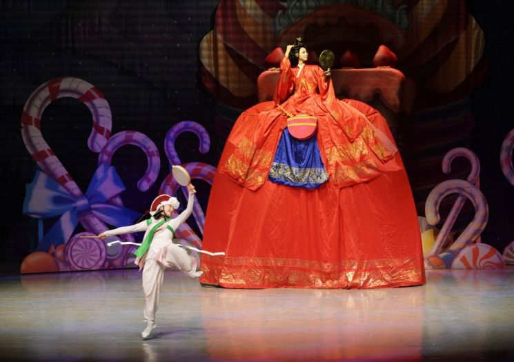 마포문화재단 소고춤 더한 발레 '호두까기인형' 공연