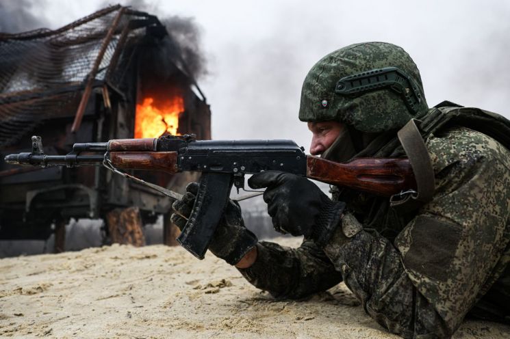 "러 정부에 속아 우크라 참전"…취업사기 피해자 2만명 육박