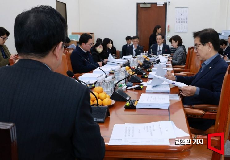 [조세 돋보기]배당소득 분리과세 최고세율 이견 여전…"30% 가닥 사실 아냐"