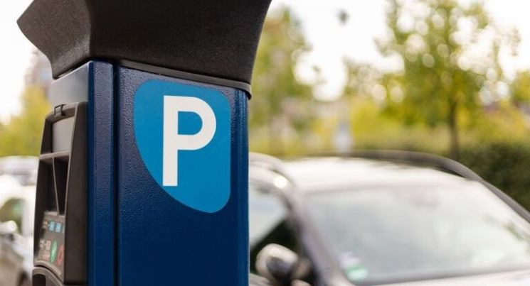 야금야금 빼돌린 주차요금 무려 17억…단속원 횡령에 인구 7만 도시 '발칵'