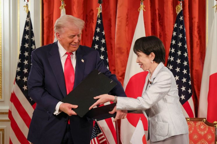 "트럼프가 中 자극 말라했다" 보도에 화들짝…日 정부 "사실 아냐"