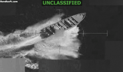 미 남부사령부가 공개한 마약밀매 의심 선박 격침 장면. 엑스(X·옛 트위터) 캡처