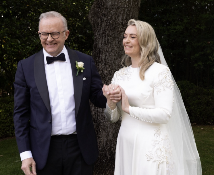 29일(현지시간) 앤서니 앨버니지(62) 호주 총리가 오랜 연인이던 조디 헤이던(46)과 결혼식을 올렸다. 앨버니지 총리 인스타그램