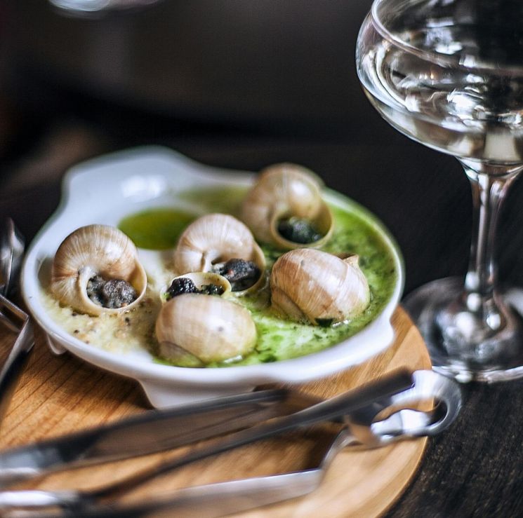 1억5000만원 어치 식용 달팽이 감쪽같이 사라져…미쉐린 세프들 어쩌나