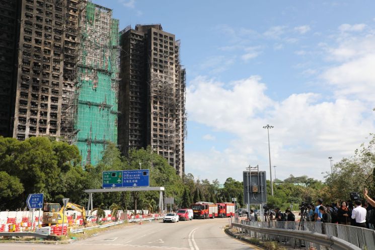 [홍콩화재, 한국은]건축물 화재예방 성능 높였지만 사각지대 여전