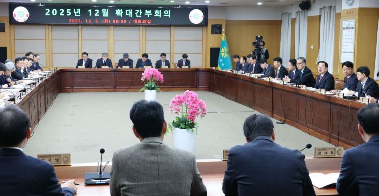 이장우 대전시장 "인구 증가 원인으로 지역경제 성장 첫손 꼽아"