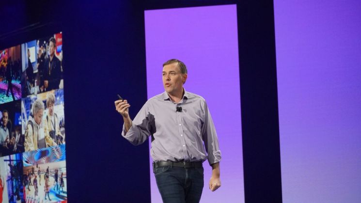 [AWS리인벤트]맷 가먼 CEO "AI 에이전트, AI 시대 변곡점 될 것"