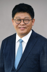 벤처 30년, 한국 경제를 바꾼 '혁신 전도사' UNIST 안현실 연구부총장, 30주년 기념 공로상