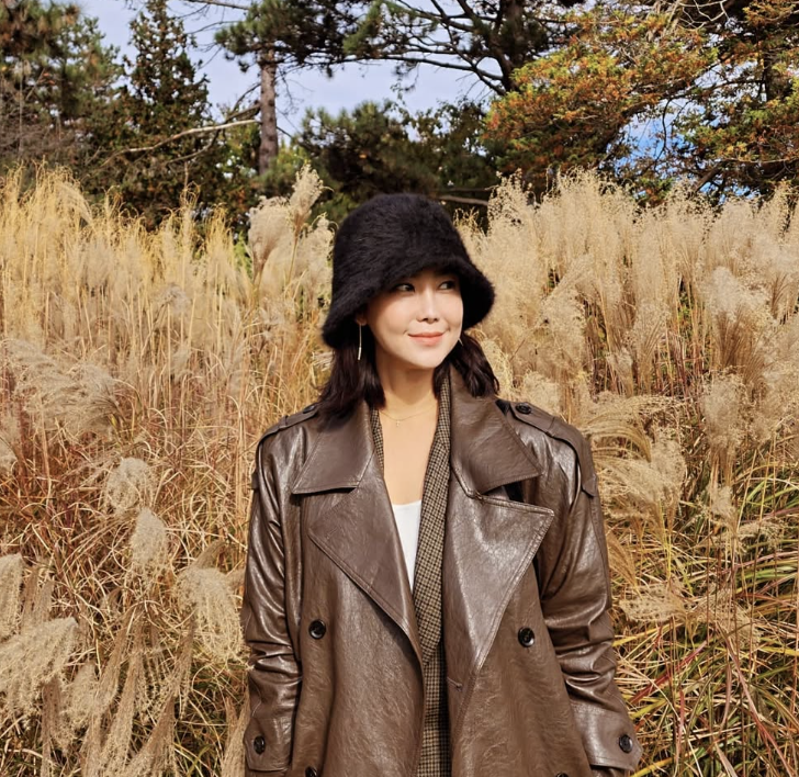 작가로 데뷔한 가수 솔비. 솔비 인스타그램