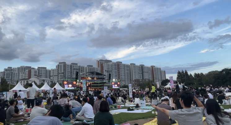 광주 황룡친수공원에 9만5천명 몰렸다