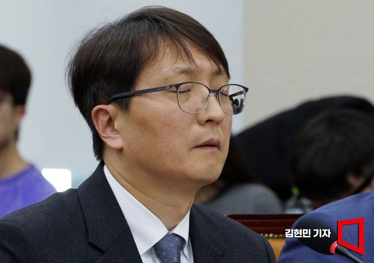 국회 정무위, 김범석 쿠팡 의장 고발 검토…정부, 징벌적손해배상 강조