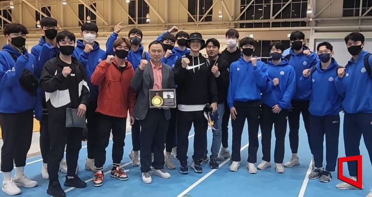 명지대 농구부, 따뜻한 패스로 희망을 전하다