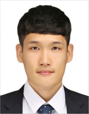 "선생님이 구해줄게"…제자 쓰러지자 심폐소생술로 살린 교사