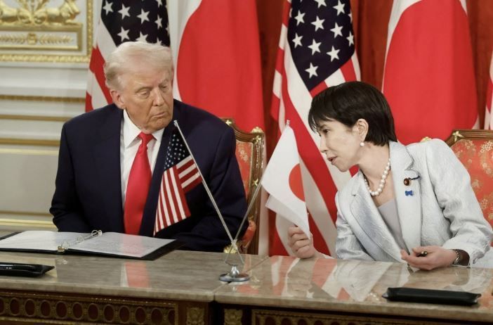 中 위협받는 日, 美에 공개 지지 촉구