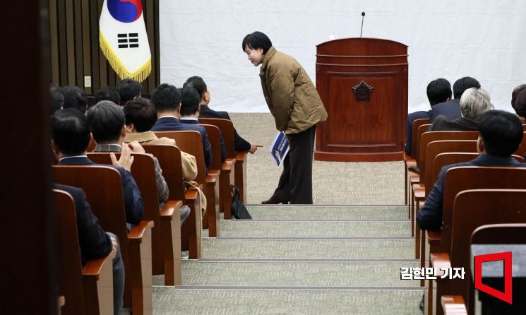 與, 내란재판부 숨 고르기…'위헌 논란 해소' 나서