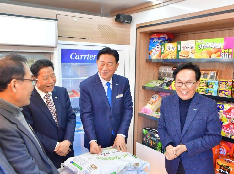 장성군, 식품사막 지역에 '찾아가는 도란도란 장터'