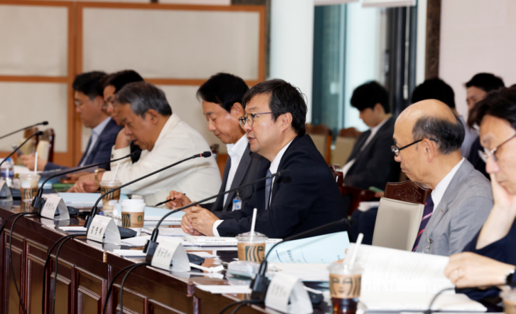 국산 원료의약품 생산 지원…다중적응증 약가제도 개선 연구도