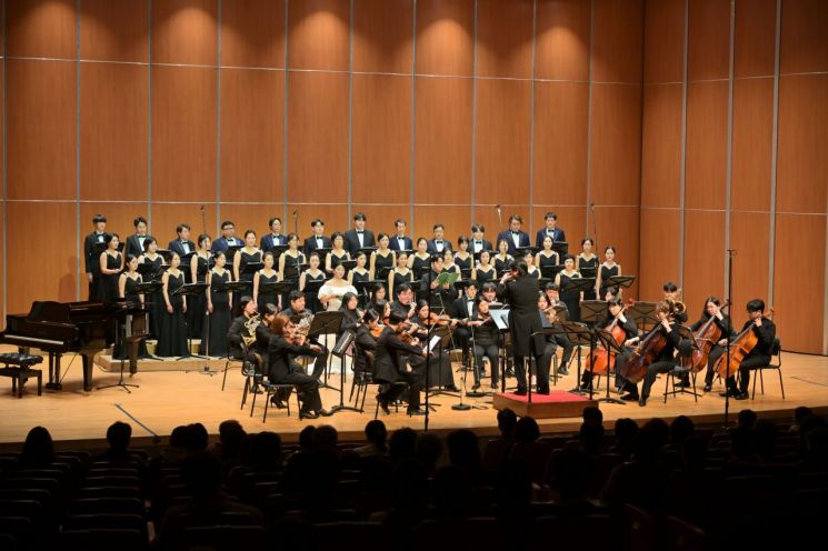 속초문화예술회관 개관 35년…시민 문화 중추 역할 '톡톡'