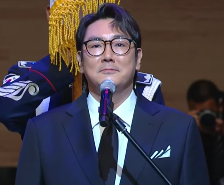 "조진웅 소년범 전력, '일진 무리' 중 한명이 제공했을 가능성"