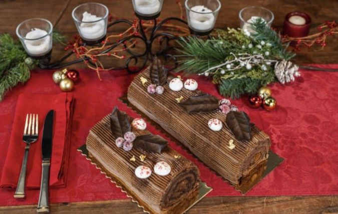 "크리스마스니까 슈톨렌·치킨 사야해"…불티나게 팔리는 음식들[맛있는 이야기]